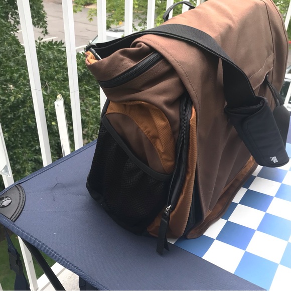 JANSPORTS Messenger Bag - Picture 6 of 7